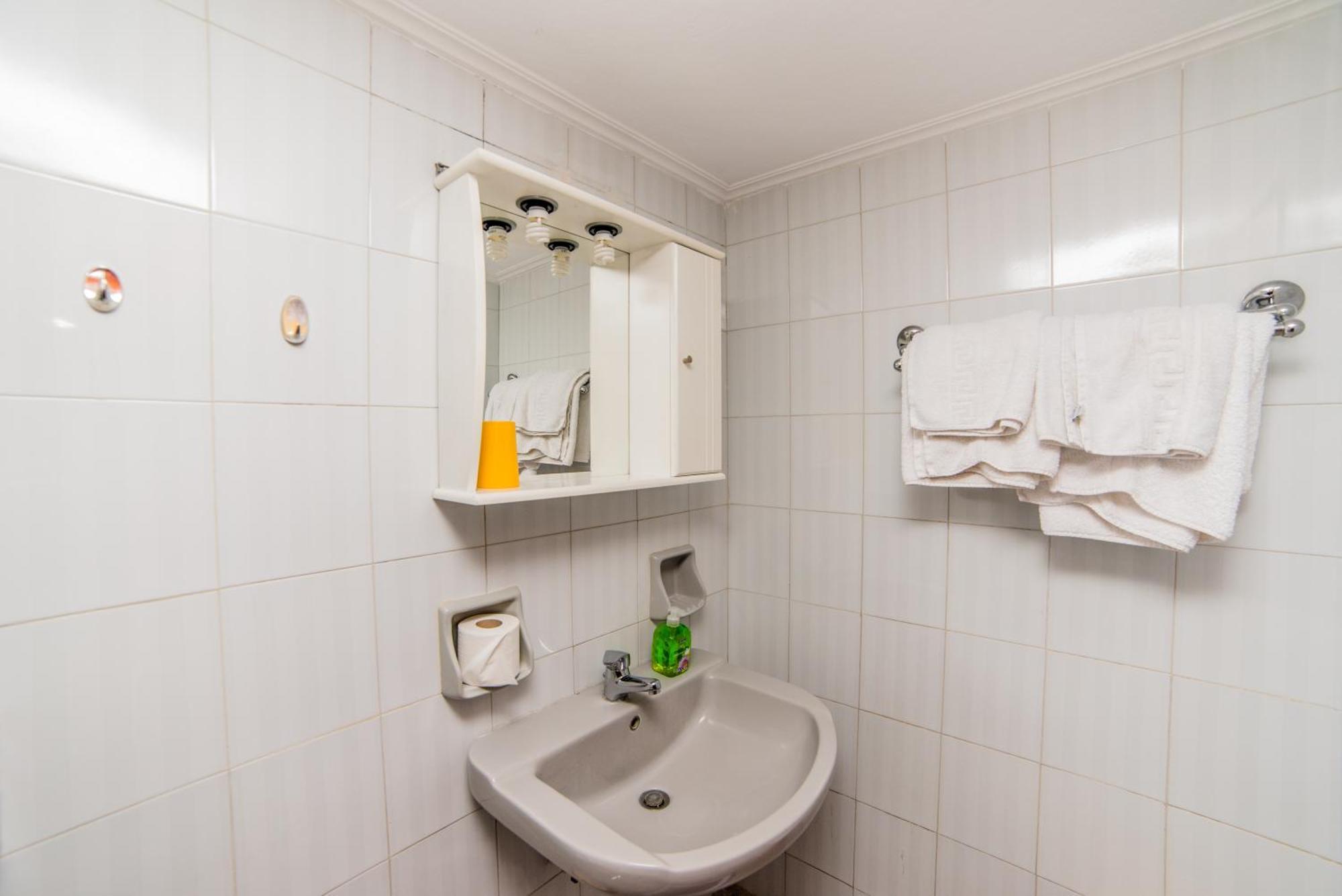 Erato Hotel Apartments Réthimno Kültér fotó