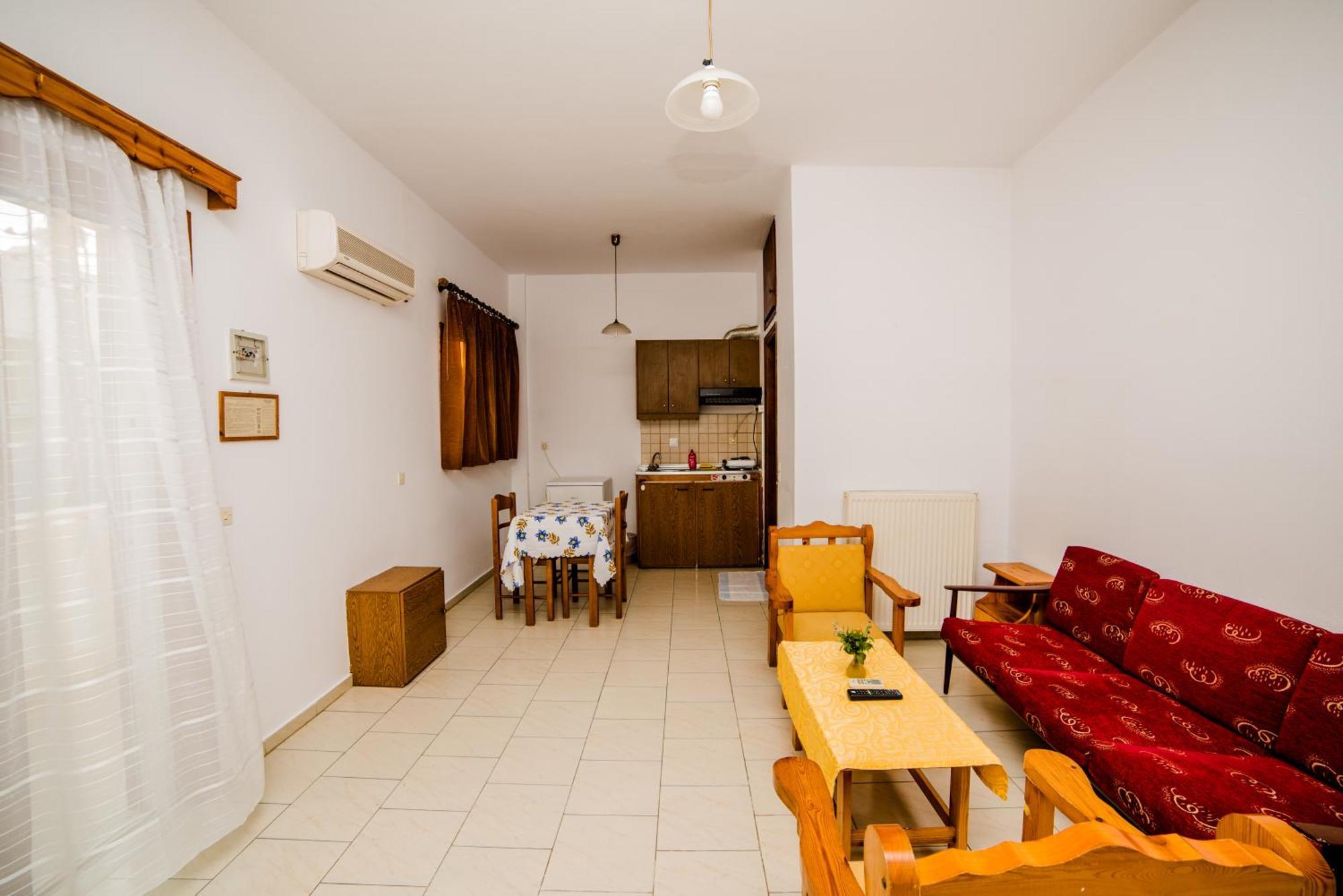 Erato Hotel Apartments Réthimno Kültér fotó