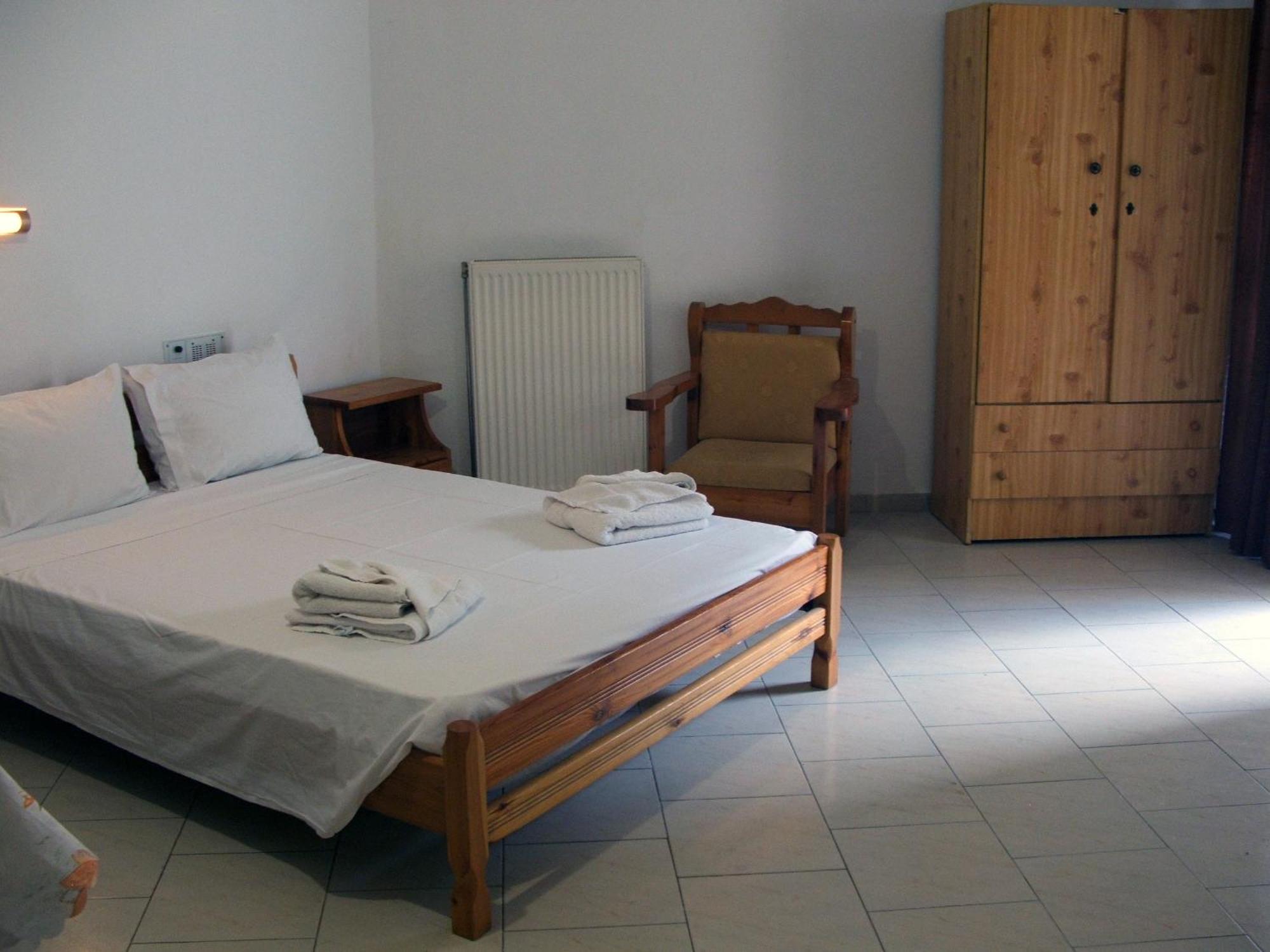 Erato Hotel Apartments Réthimno Szoba fotó
