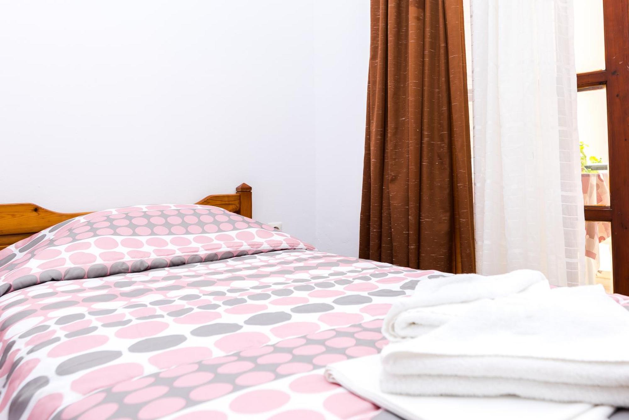 Erato Hotel Apartments Réthimno Szoba fotó