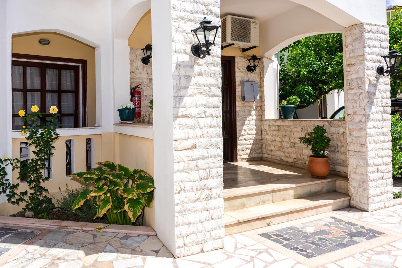 Erato Hotel Apartments Réthimno Kültér fotó