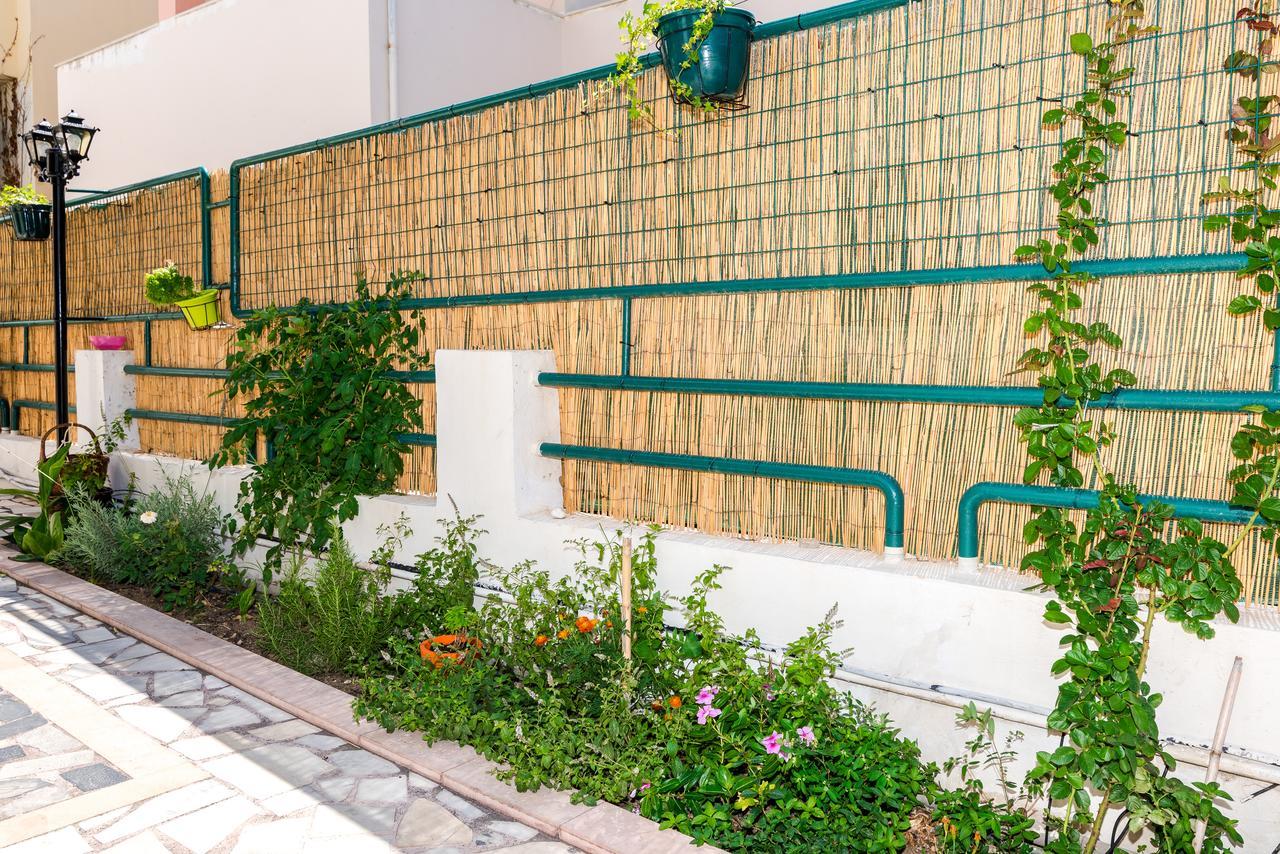 Erato Hotel Apartments Réthimno Kültér fotó