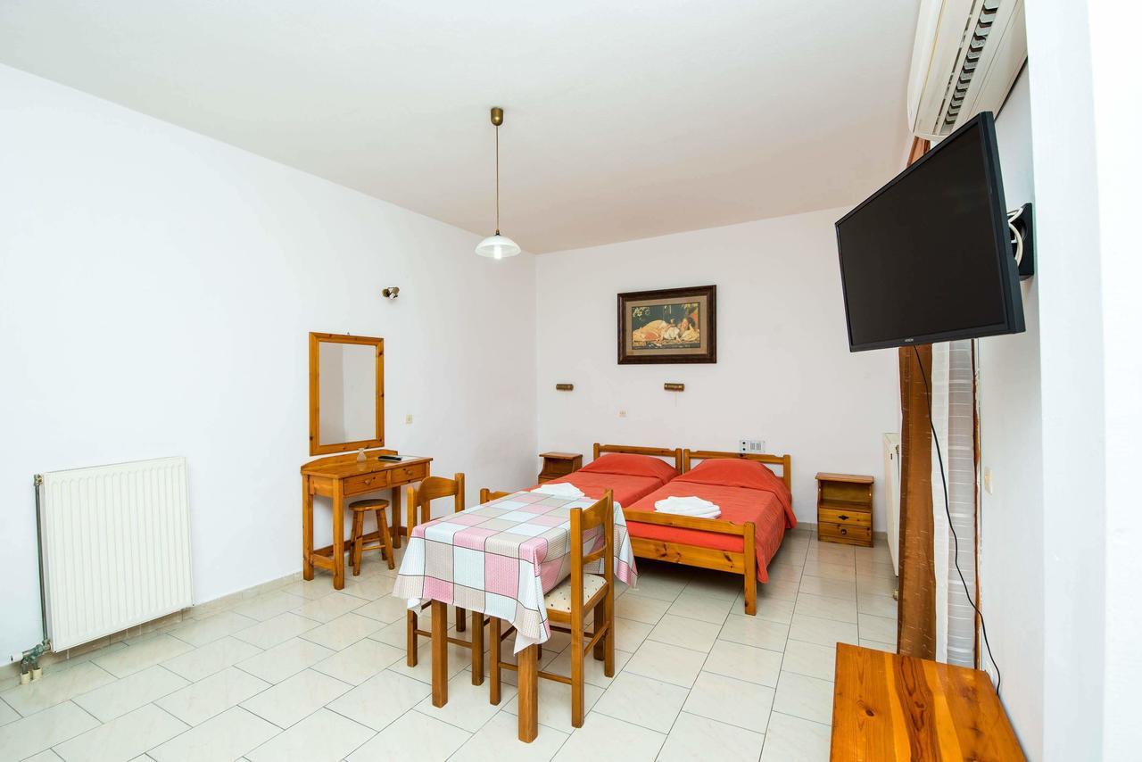 Erato Hotel Apartments Réthimno Kültér fotó