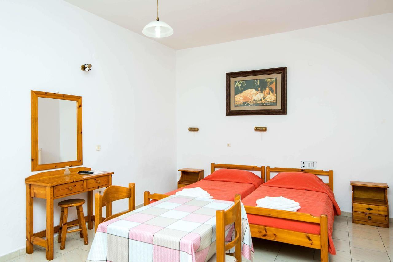 Erato Hotel Apartments Réthimno Kültér fotó